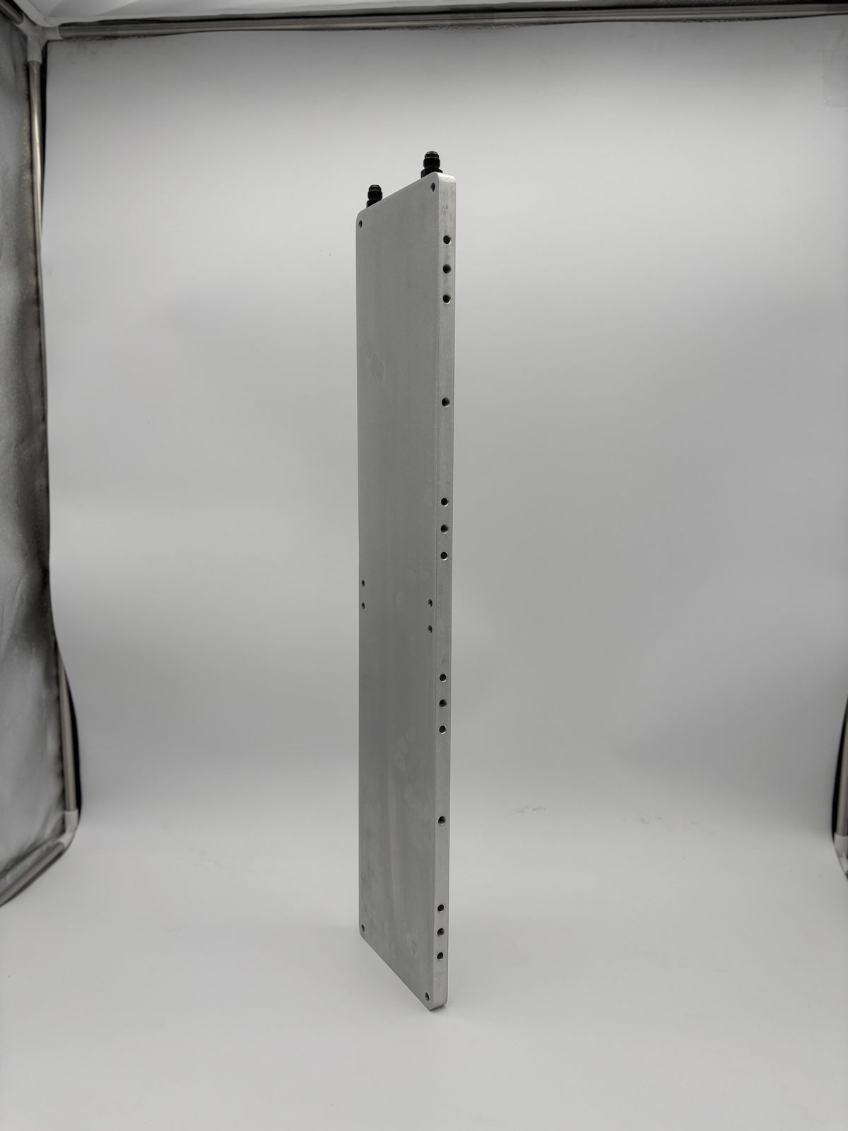Double long VDA battery module cooling plate